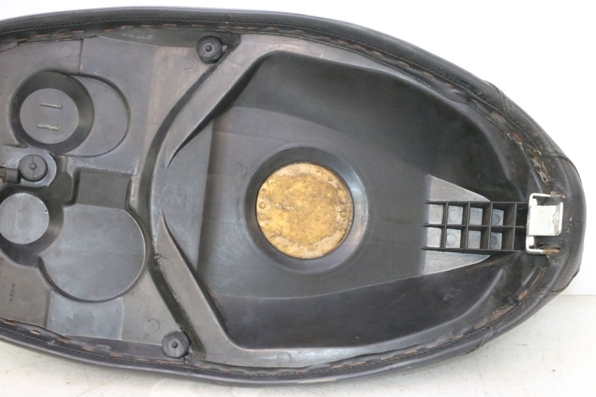photo de ZIT PEUGEOT TREKKER 50 (1995 - 2004) - Focus op structuur