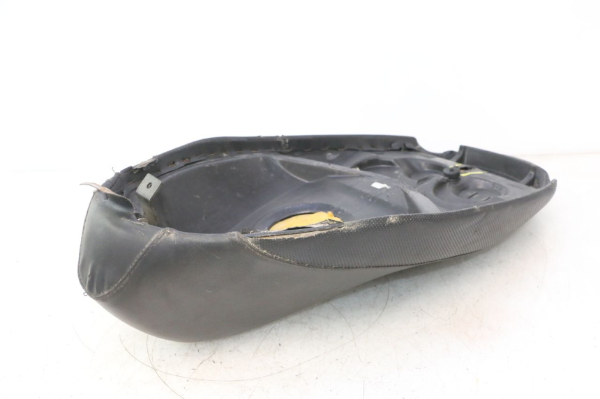 photo de ZIT PEUGEOT TREKKER 50 (1995 - 2004) - Zoom op componenten