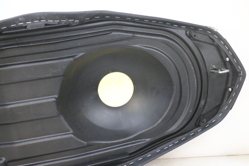 photo de ZITSEL YAMAHA TRICITY 300 (2020 - 2024) - Zoom op componenten