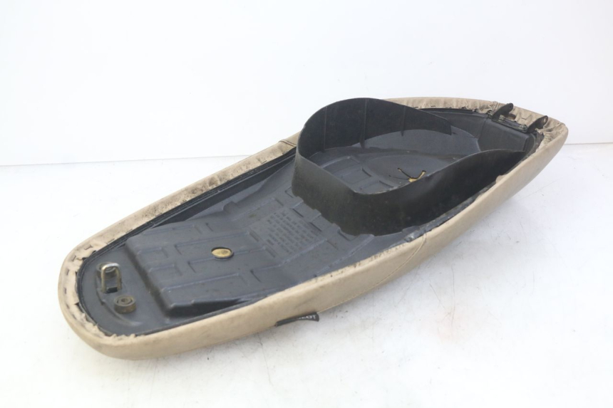 photo de ZITSEL PEUGEOT TWEET 4T 50 (2010 - 2014) - Bevestigingspunten