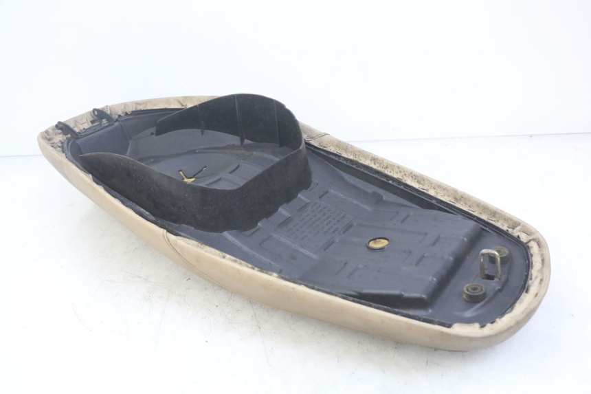 photo de ZITSEL PEUGEOT TWEET 4T 50 (2010 - 2014) - Staat van het oppervlak