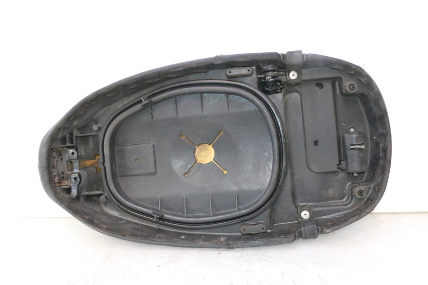 photo de ZITSEL PIAGGIO VESPA S 2T 50 (2007 - 2014) - Detail van het onderdeel