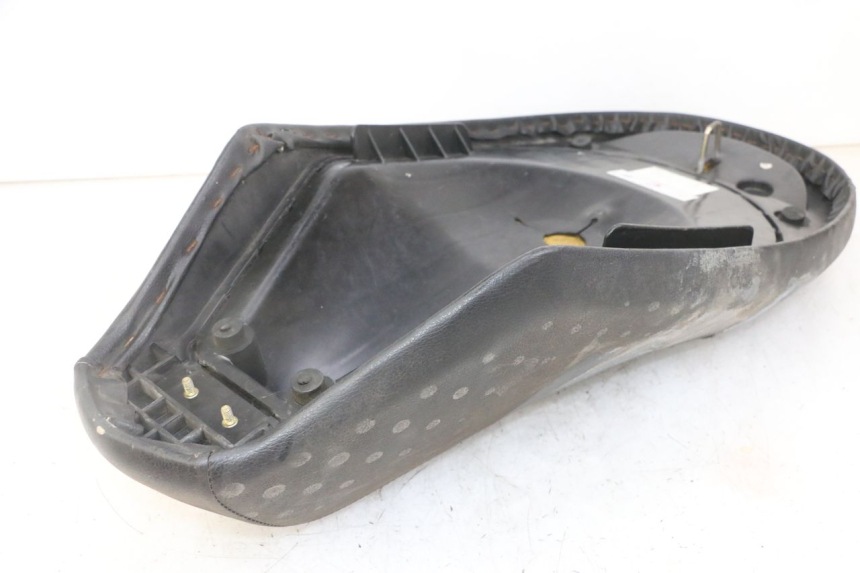 photo de ZITSEL PEUGEOT VIVACITY NEW 4T 50 (2008 - 2017) - Zoom op componenten