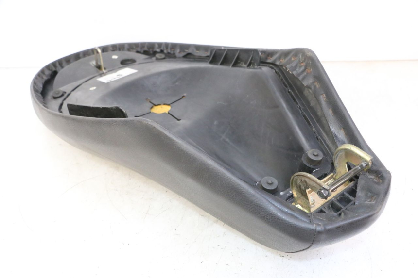 photo de ZITSEL PEUGEOT VIVACITY NEW 4T 50 (2008 - 2017) - Staat van het oppervlak