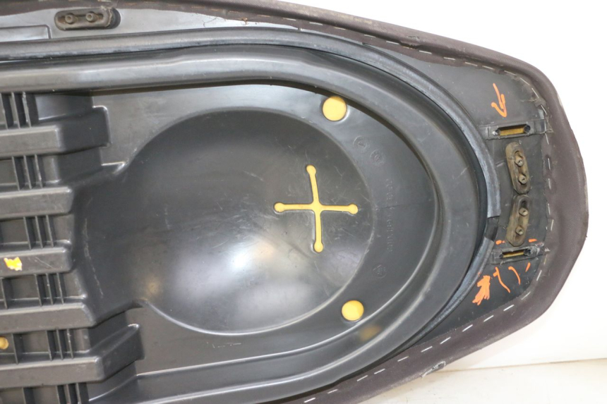 photo de ZITSEL YAMAHA X-MAX XMAX 250 (2006 - 2009) - Focus op structuur