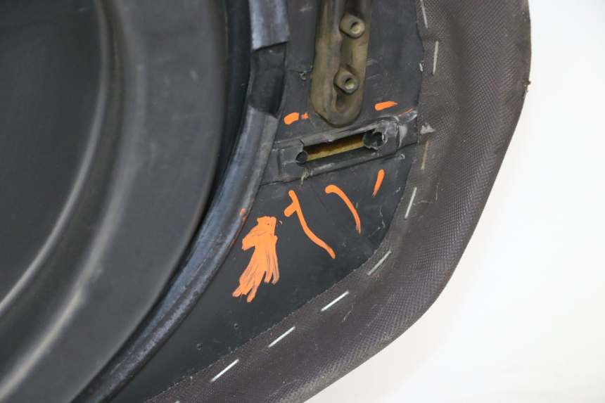 photo de ZITSEL YAMAHA X-MAX XMAX 250 (2006 - 2009) - Alternatieve hoek