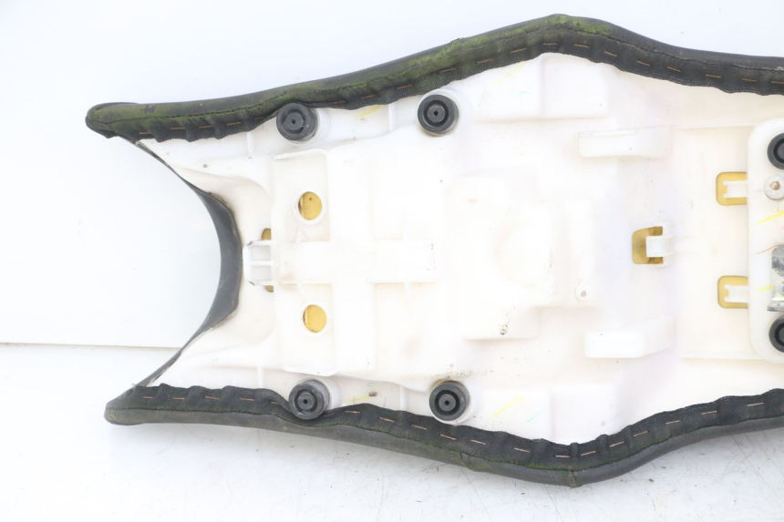 photo de ZITSEL YAMAHA XJ6 ABS 600 (2008 - 2016) - Staat van het oppervlak