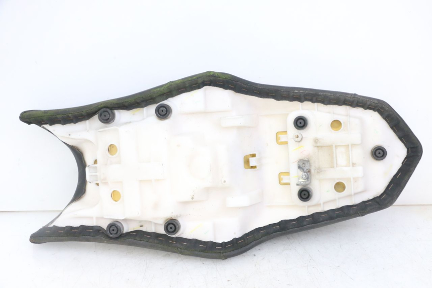 photo de ZITSEL YAMAHA XJ6 ABS 600 (2008 - 2016) - Markeringen en referenties