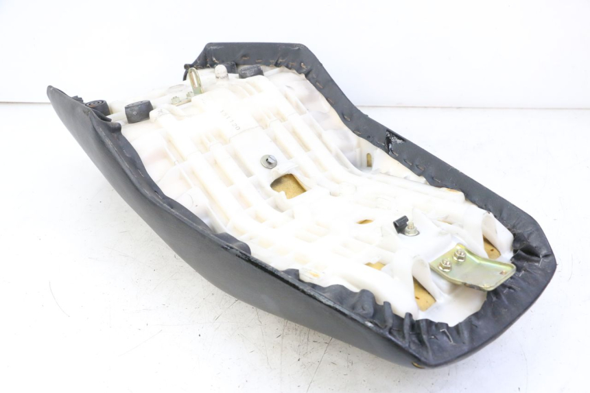 photo de ZITSEL YAMAHA FZS FAZER 600 (2001 - 2003) - Bevestigingspunten