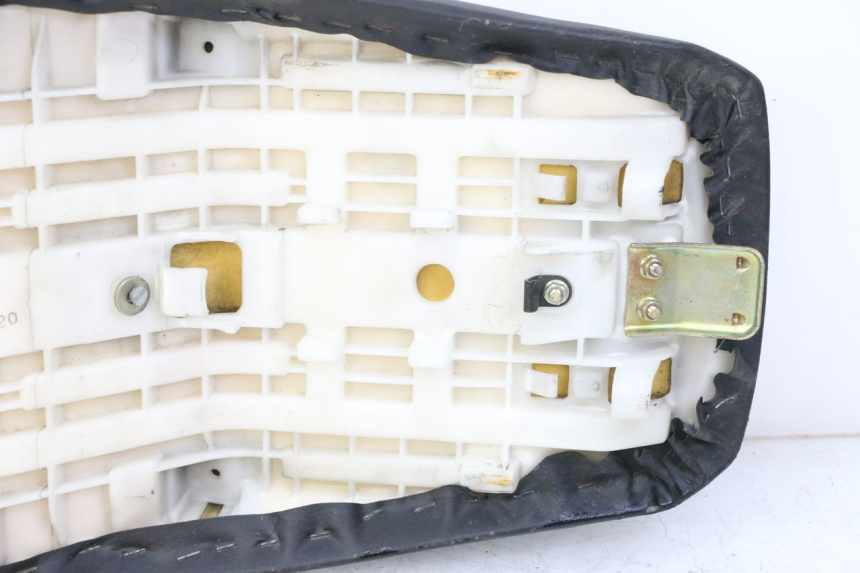 photo de ZITSEL YAMAHA FZS FAZER 600 (2001 - 2003) - Markeringen en referenties