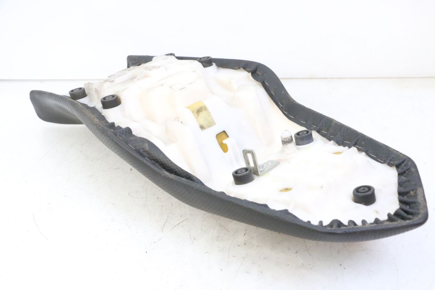 photo de ZITSEL YAMAHA XJ6 600 (2008 - 2016) - Overzicht