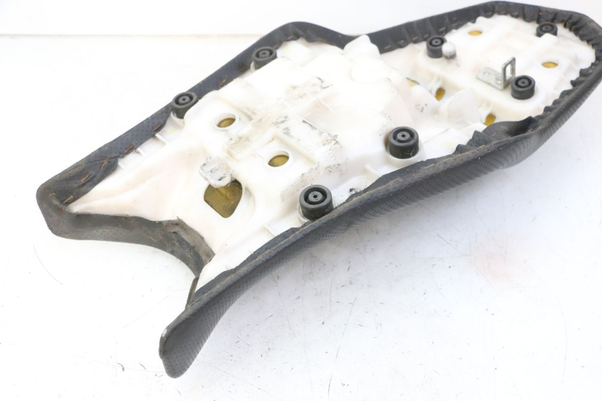 photo de ZITSEL YAMAHA XJ6 600 (2008 - 2016) - Bevestigingspunten