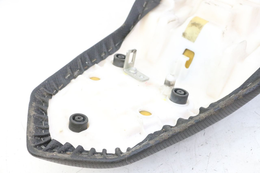 photo de ZITSEL YAMAHA XJ6 600 (2008 - 2016) - Markeringen en referenties