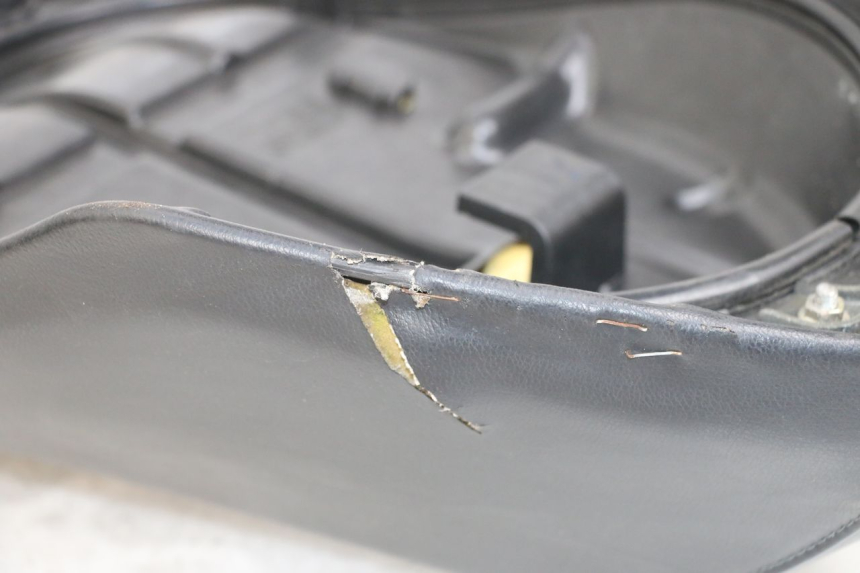 photo de ZITSEL YAMAHA YN NEO'S 50 (1997 - 2004) - Zoom op gebruiksstaat