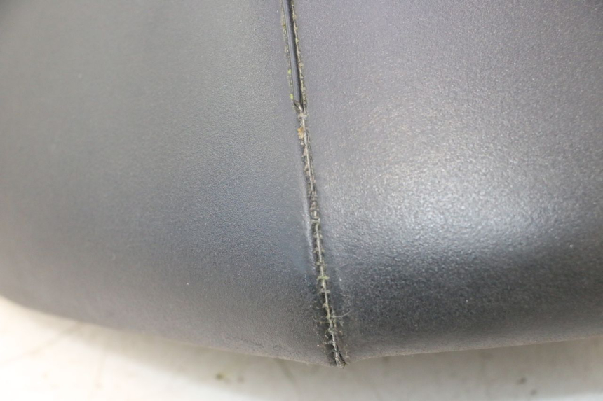 photo de ZITSEL YAMAHA YP MAJESTY 125 (2007 - 2010) - Kenmerkende details