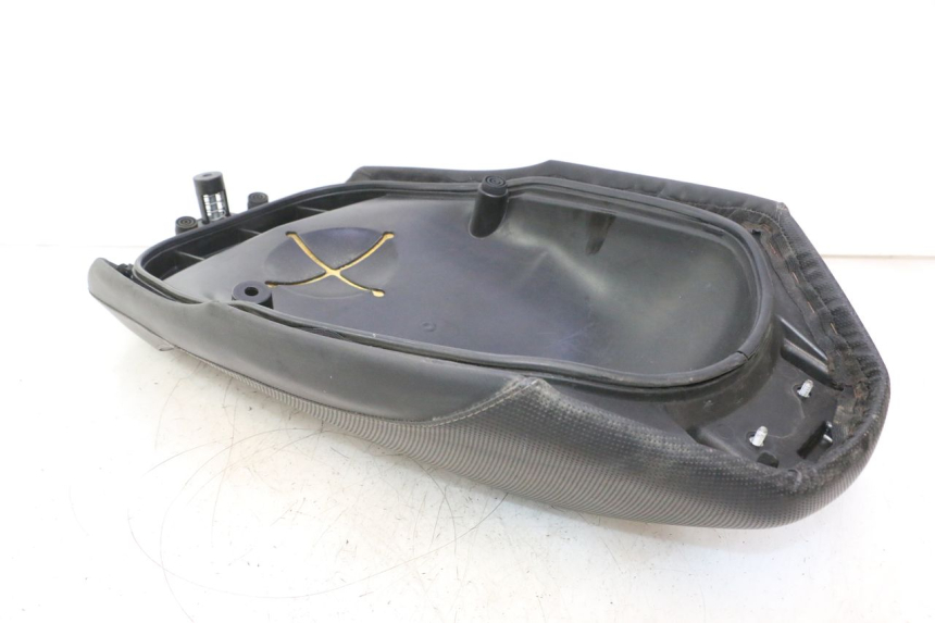 photo de ZITSEL YAMAHA YP MAJESTY 125 (2002 - 2006) - Kenmerkende details