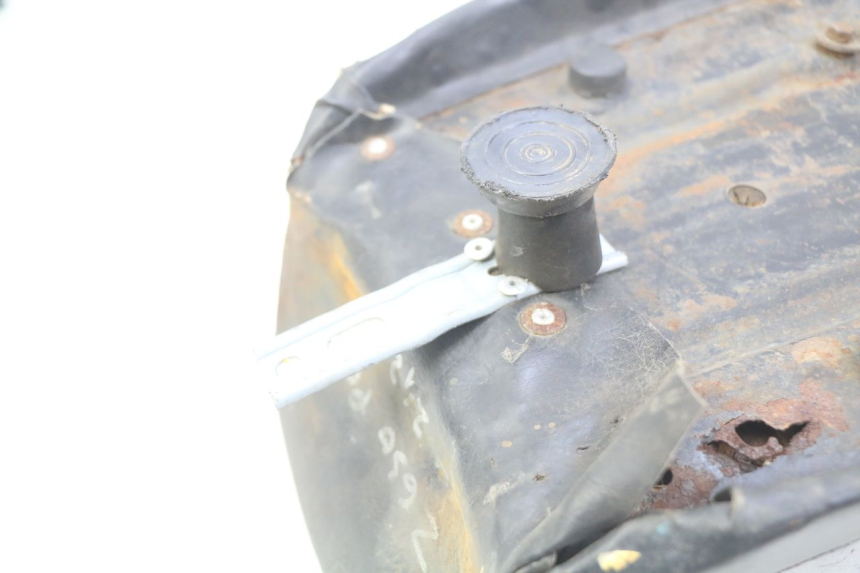 photo de ZITSEL KAWASAKI ZEPHYR 1100 ( - 1995) - Zoom op gebruiksstaat