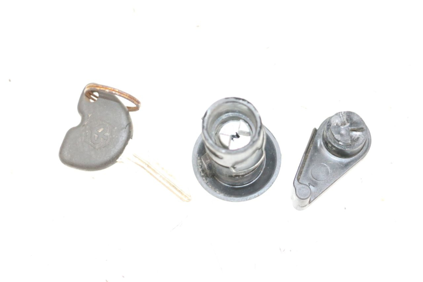 photo de ZADELSLOT PIAGGIO NEW TYPHOON 50 (2018 - 2021) - Andere kijkhoek