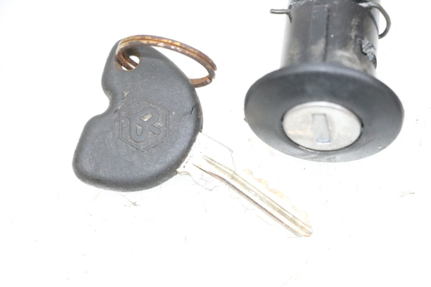 photo de ZADELSLOT PIAGGIO NEW TYPHOON 50 (2018 - 2021) - Technische close-up