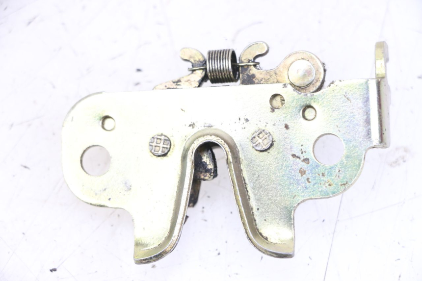 photo de ZADELSLOT PEUGEOT KISBEE 2T 50 (2010 - 2017) - Zoom op gebruiksstaat