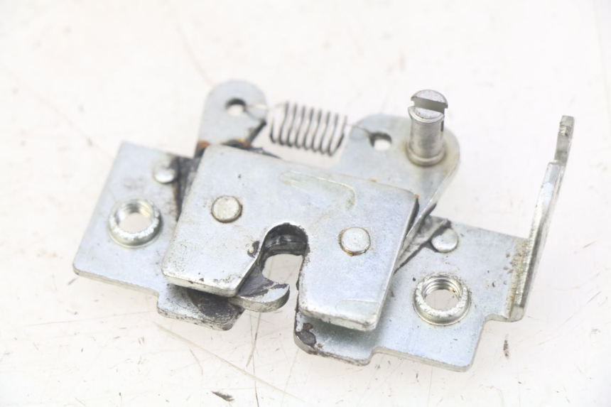 photo de ZADELSLOT YAMAHA XMAX X-MAX 125 (2006 - 2009) - Detail van het onderdeel