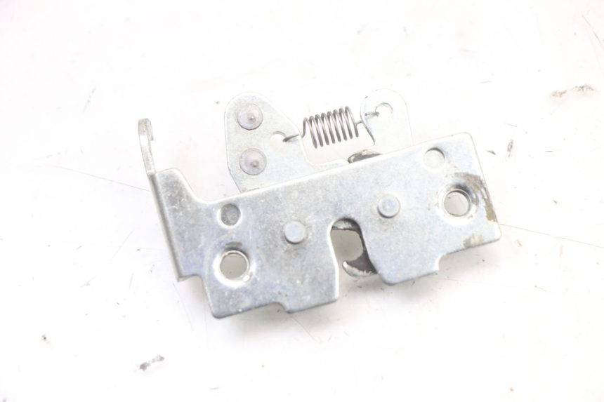 photo de ZADESLOT PIAGGIO XEVO - X EVO 125 (2007 - 2017) - Zoom op gebruiksstaat