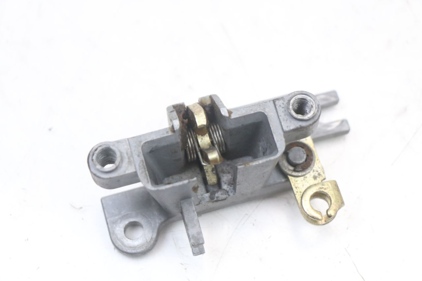 photo de ZADELSLOT KYMCO AGILITY 4T 50 (2005 - 2018) - Zoom op gebruiksstaat