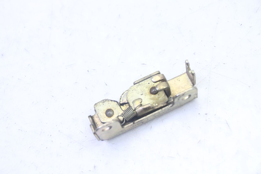 photo de ZADELSLOT KYMCO AGILITY NAKED RENOUVO 2T 50 (2011 - 2018) - Detail van het onderdeel