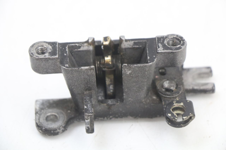 photo de ZADELSLOT KYMCO AGILITY PREMIUM 50 (2007 - 2010) - Detail van het onderdeel