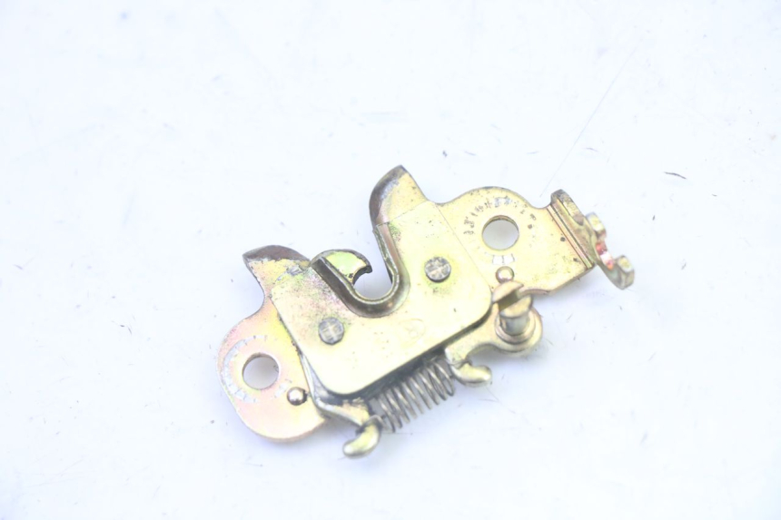 photo de ZADELSLOT PEUGEOT CITYSTAR 50 (2013 - 2017) - Detail van het onderdeel