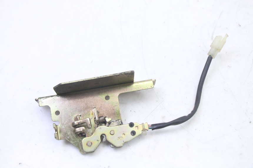 photo de ZADESLOT KYMCO DINK STREET 125 (2009 - 2014) - Zoom op gebruiksstaat