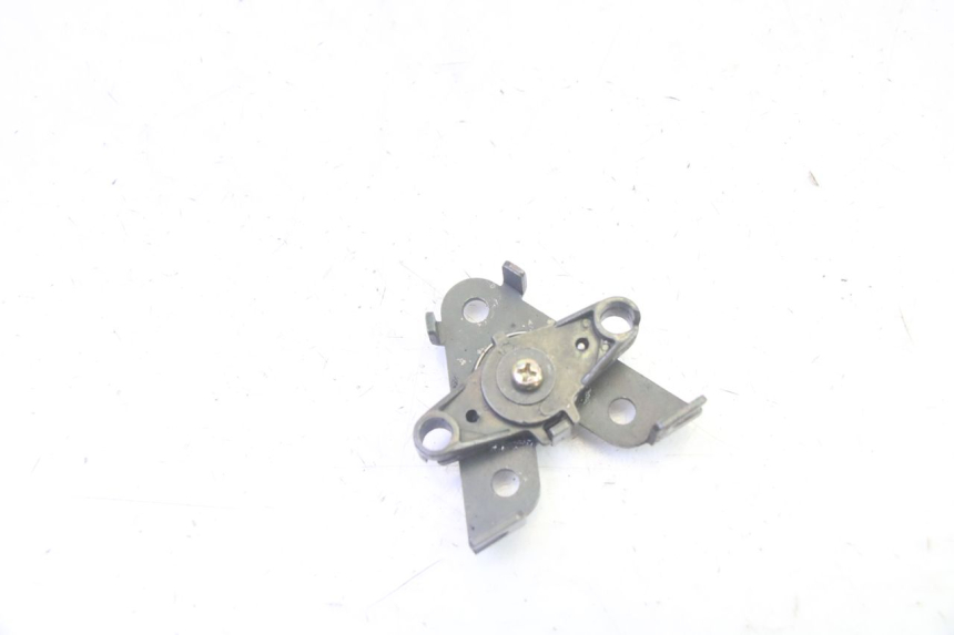 photo de ZADELSLOT PEUGEOT DJANGO 4T 50 (2014 - 2019) - Hoofdaanzicht