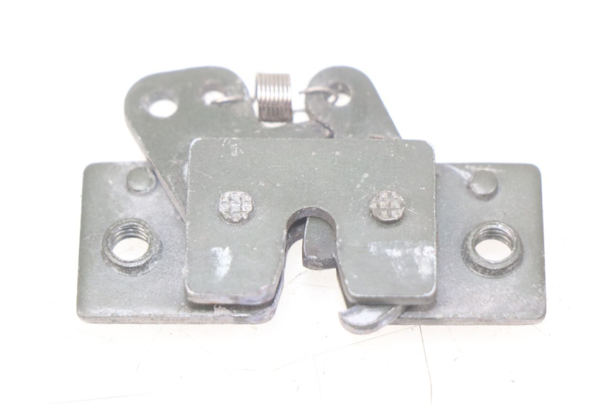 photo de ZADELSLOT PEUGEOT ELYSTAR 50 (2002 - 2014) - Zoom op gebruiksstaat