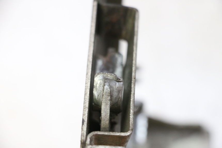 photo de ZADELSLOT HONDA FES S-WING SWING ABS 125 (2007 - 2015) - Zoom op gebruiksstaat