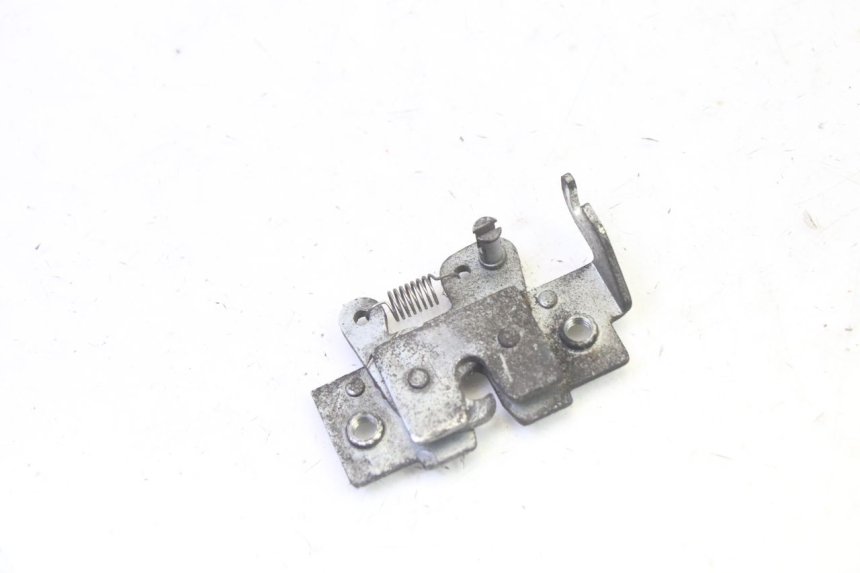 photo de ZADELSLOT HONDA FES S-WING SWING ABS 125 (2007 - 2015) - Hoofdaanzicht