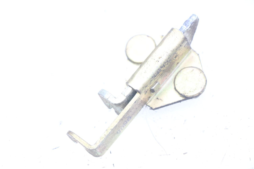 photo de ZADELSLOT YAMAHA FZS FAZER 600 (1998 - 2001) - Zoom op gebruiksstaat