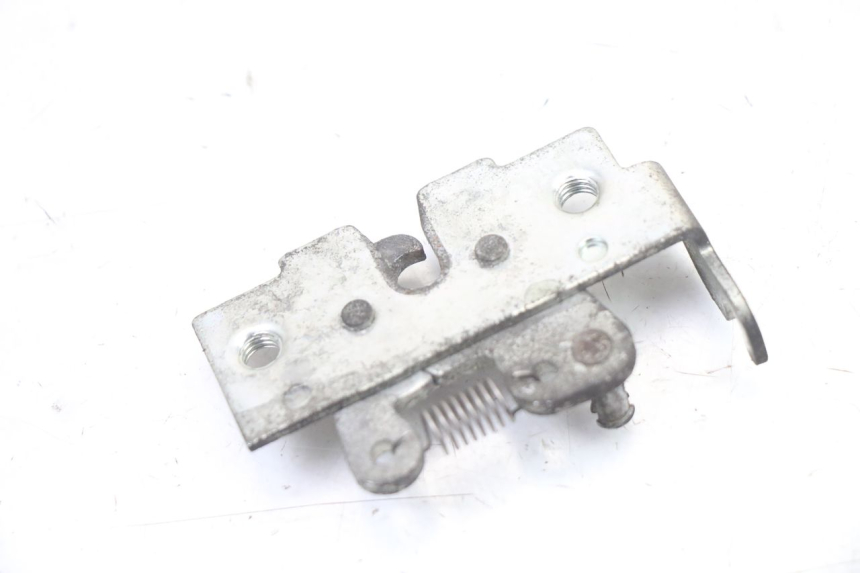 photo de ZADELSLOT HONDA FES S-WING SWING ABS 125 (2007 - 2015) - Andere kijkhoek