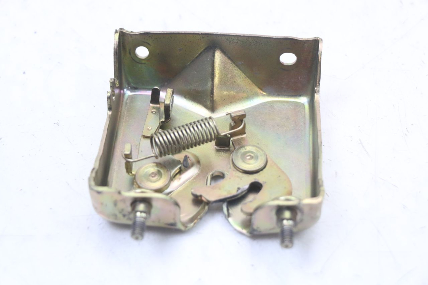 photo de ZADELSLOT HONDA NES AROBASE 125 (2000 - 2003) - Detail van het onderdeel