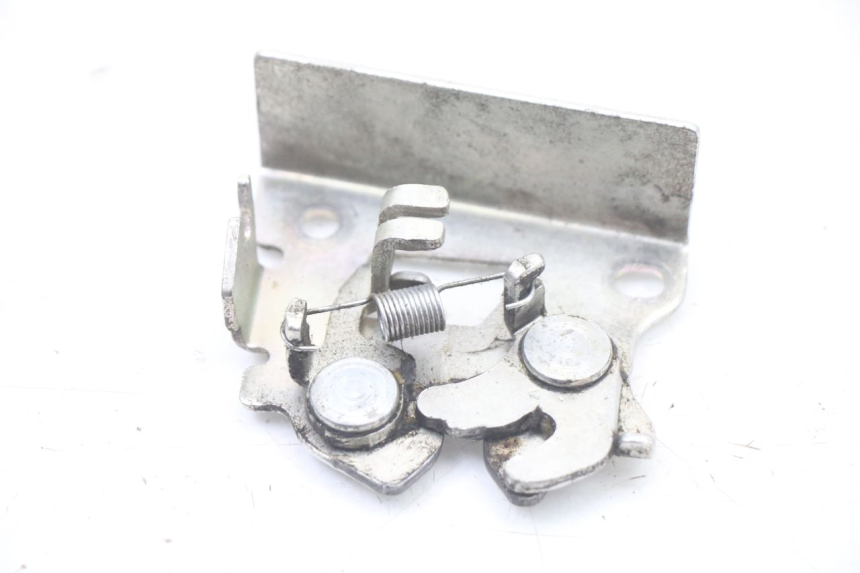 photo de ZADELSLOT HONDA SH i 300 (2015 - 2020) - Detail van het onderdeel