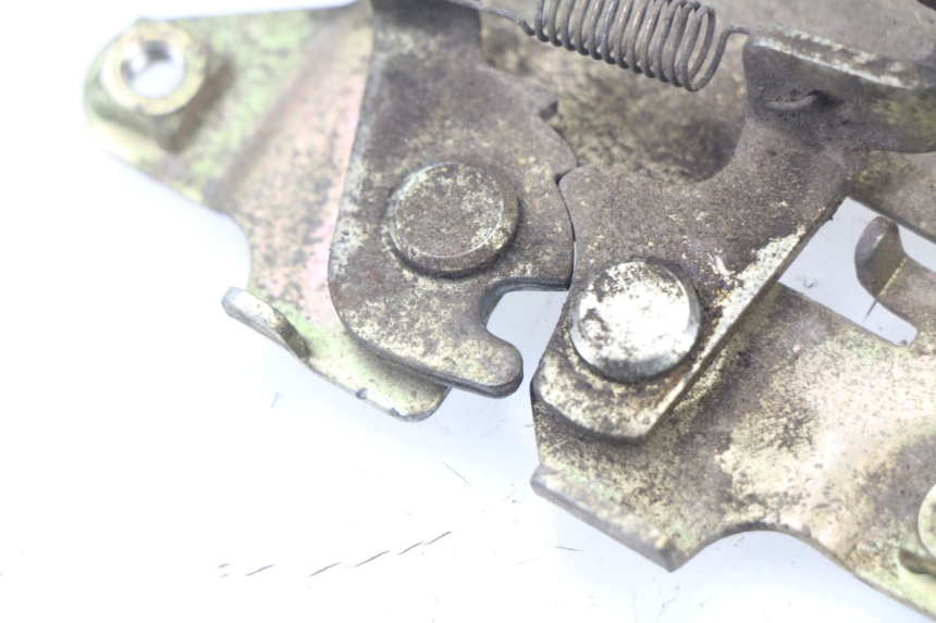 photo de ZADELSLOT SYM JET 4 50 (2010 - 2014) - Detail van het onderdeel