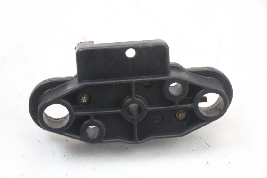 photo de ZADELSLOT KAWASAKI ZR7 ZR-7 S 750 (1999 - 2004) - Andere kijkhoek