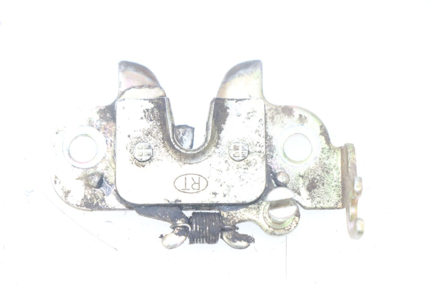 photo de ZADELSLOT PEUGEOT KISBEE 2T 50 (2010 - 2017) - Hoofdaanzicht