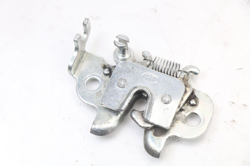 photo de ZADELSLOT PEUGEOT KISBEE 2T 50 (2018 - 2022) - Hoofdaanzicht