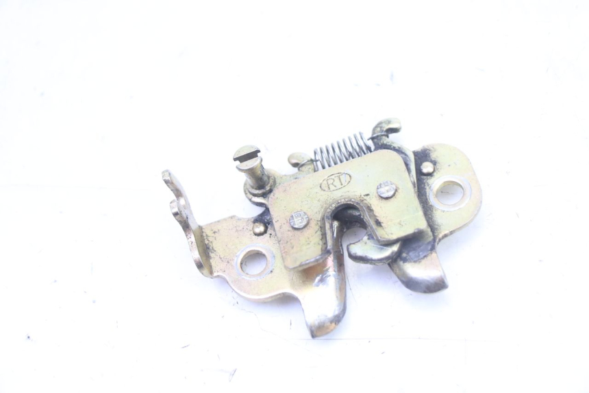 photo de ZADELSLOT PEUGEOT KISBEE 2T 50 (2010 - 2017) - Hoofdaanzicht