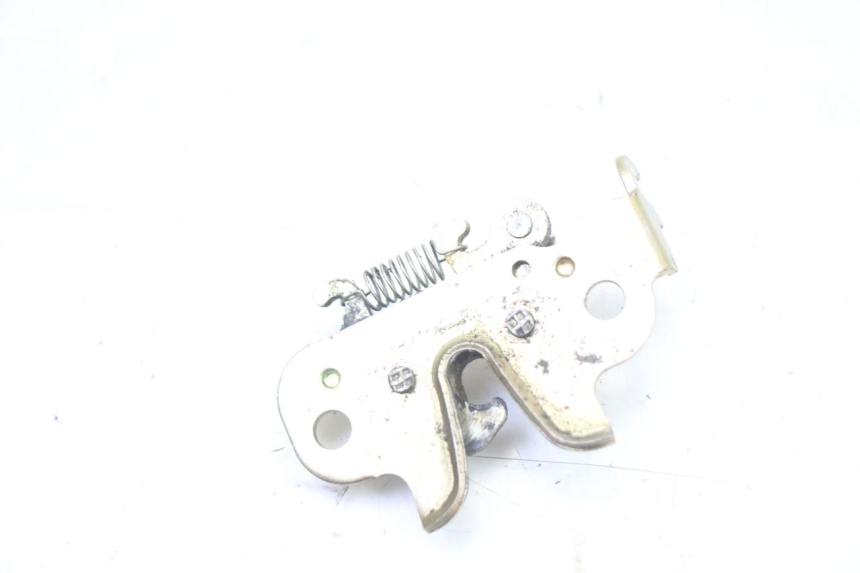 photo de ZADELSLOT PEUGEOT KISBEE 2T 50 (2010 - 2017) - Zoom op gebruiksstaat