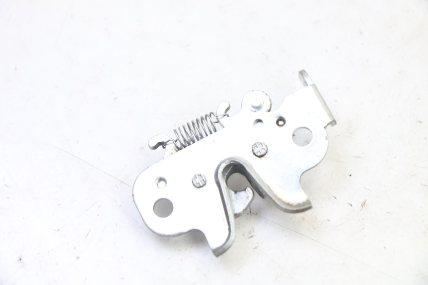 photo de ZADELSLOT PEUGEOT KISBEE 4T 50 (2018 - 2022) - Zoom op gebruiksstaat