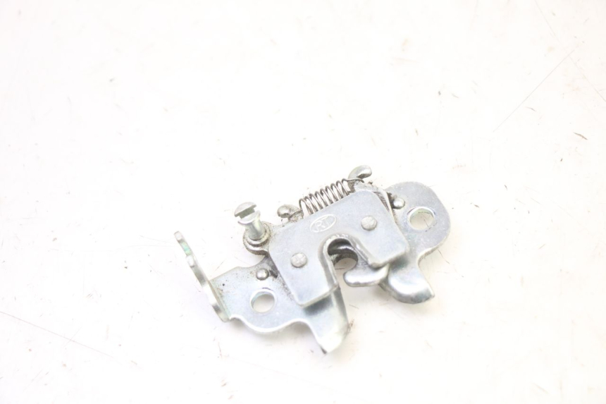 photo de ZADELSLOT PEUGEOT KISBEE 4T 50 (2018 - 2022) - Hoofdaanzicht