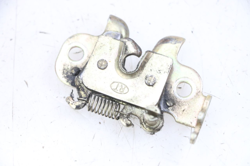 photo de ZADELSLOT PEUGEOT KISBEE 4T 50 (2010 - 2017) - Hoofdaanzicht