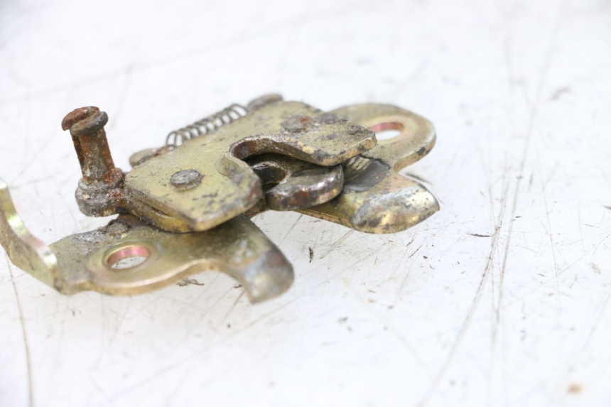 photo de ZADELSLOT PEUGEOT KISBEE 4T 50 (2010 - 2017) - Andere kijkhoek