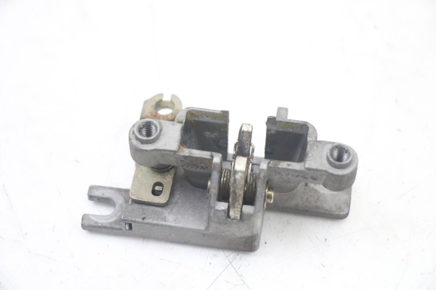 photo de ZADELSLOT KYMCO PEOPLE S 125 (2000 - 2008) - Detail van het onderdeel